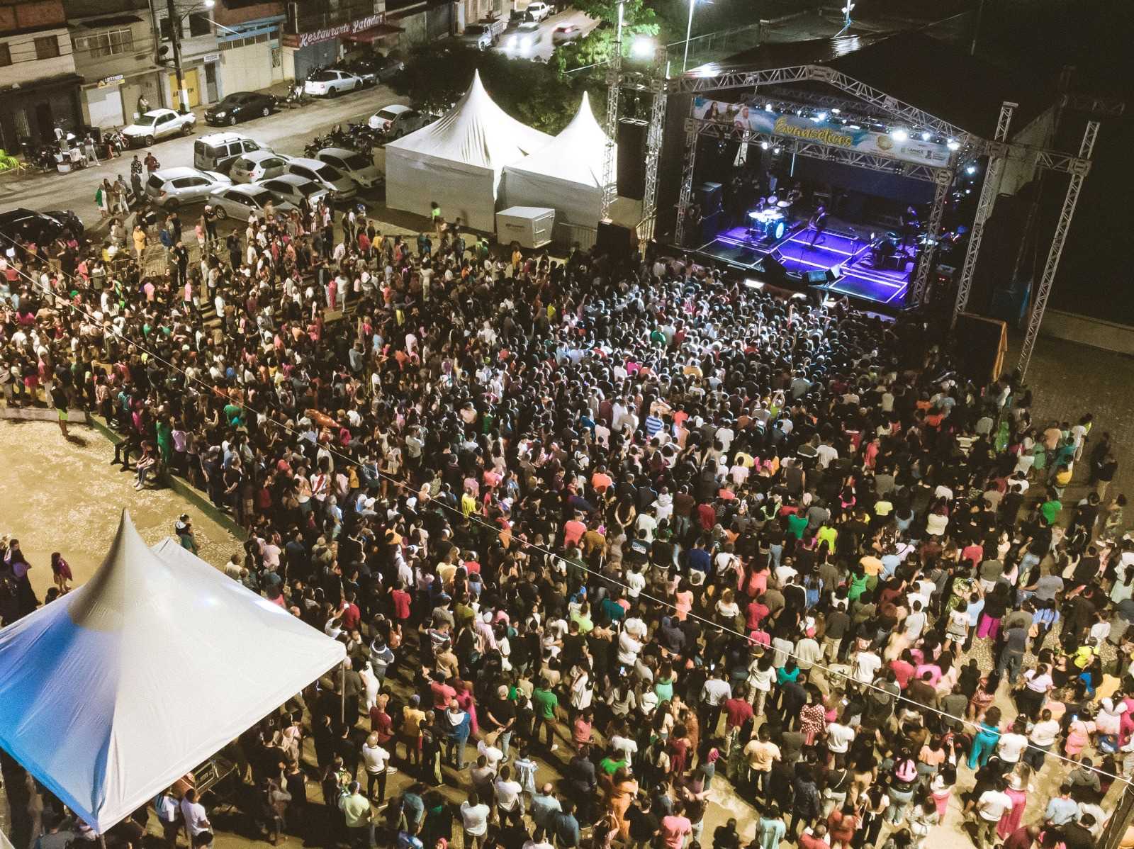 Camacã: Festa dos Evangélicos leva grande público nos dois dias de louvores